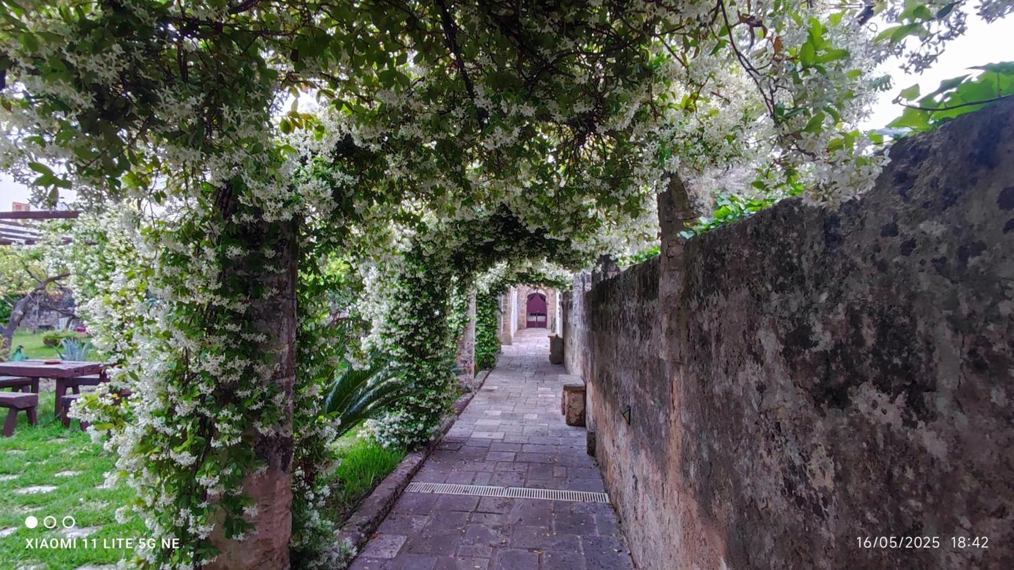Corte Piri Gasthof Tricase